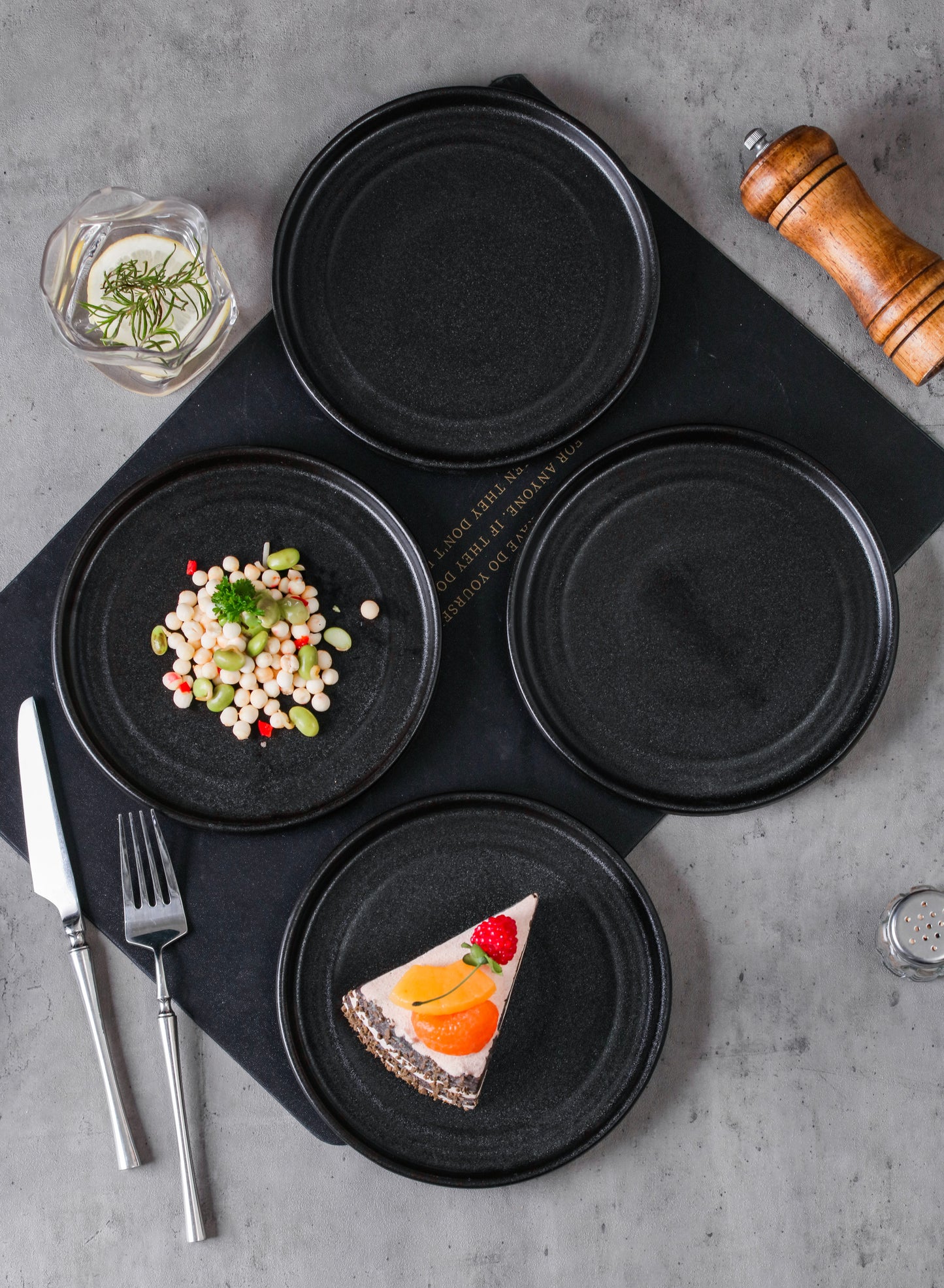 SHUER 18CM Dinner Dish Ceramic Dinnerware Set of 4PCS Blank, Suitable for Ramadan, Wedding, Dinner Scenes