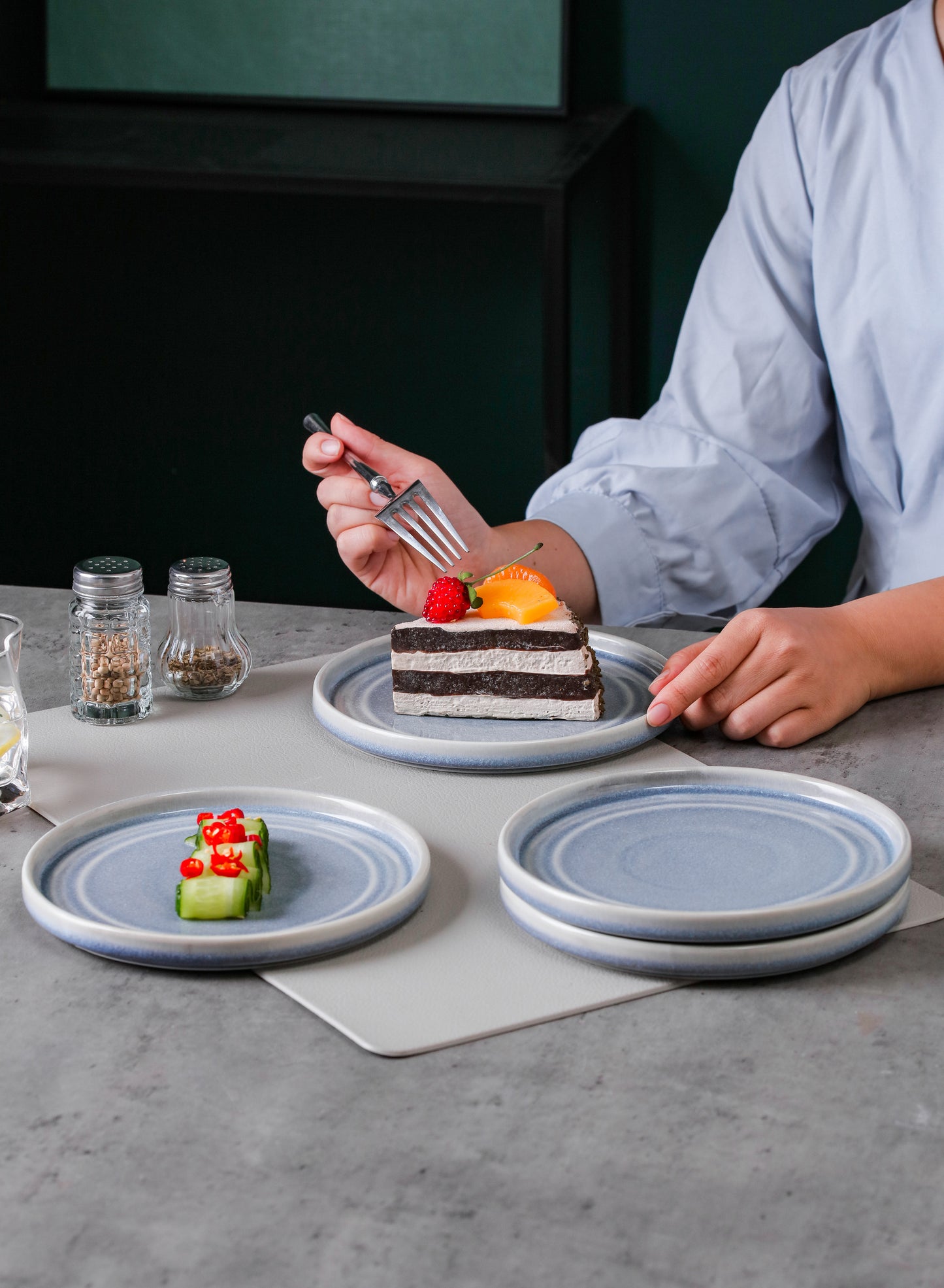 SHUER 18CM Dinner Dish Ceramic Dinnerware Set of 4PCS Gery, Suitable for Ramadan, Wedding, Dinner Scenes