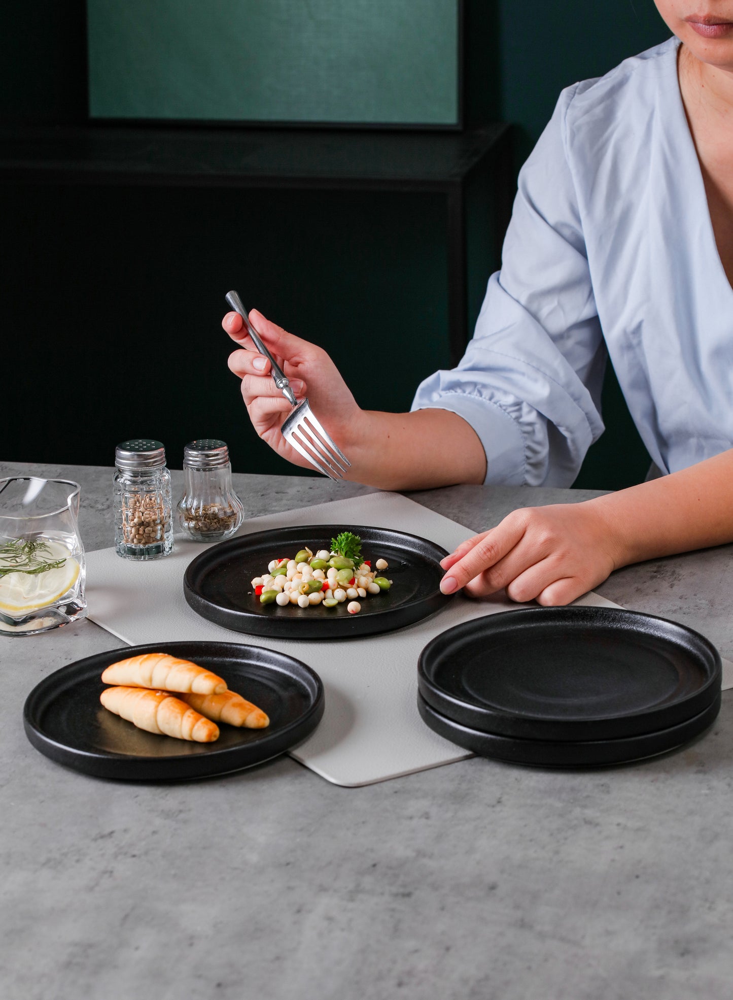SHUER 18CM Dinner Dish Ceramic Dinnerware Set of 4PCS Blank, Suitable for Ramadan, Wedding, Dinner Scenes