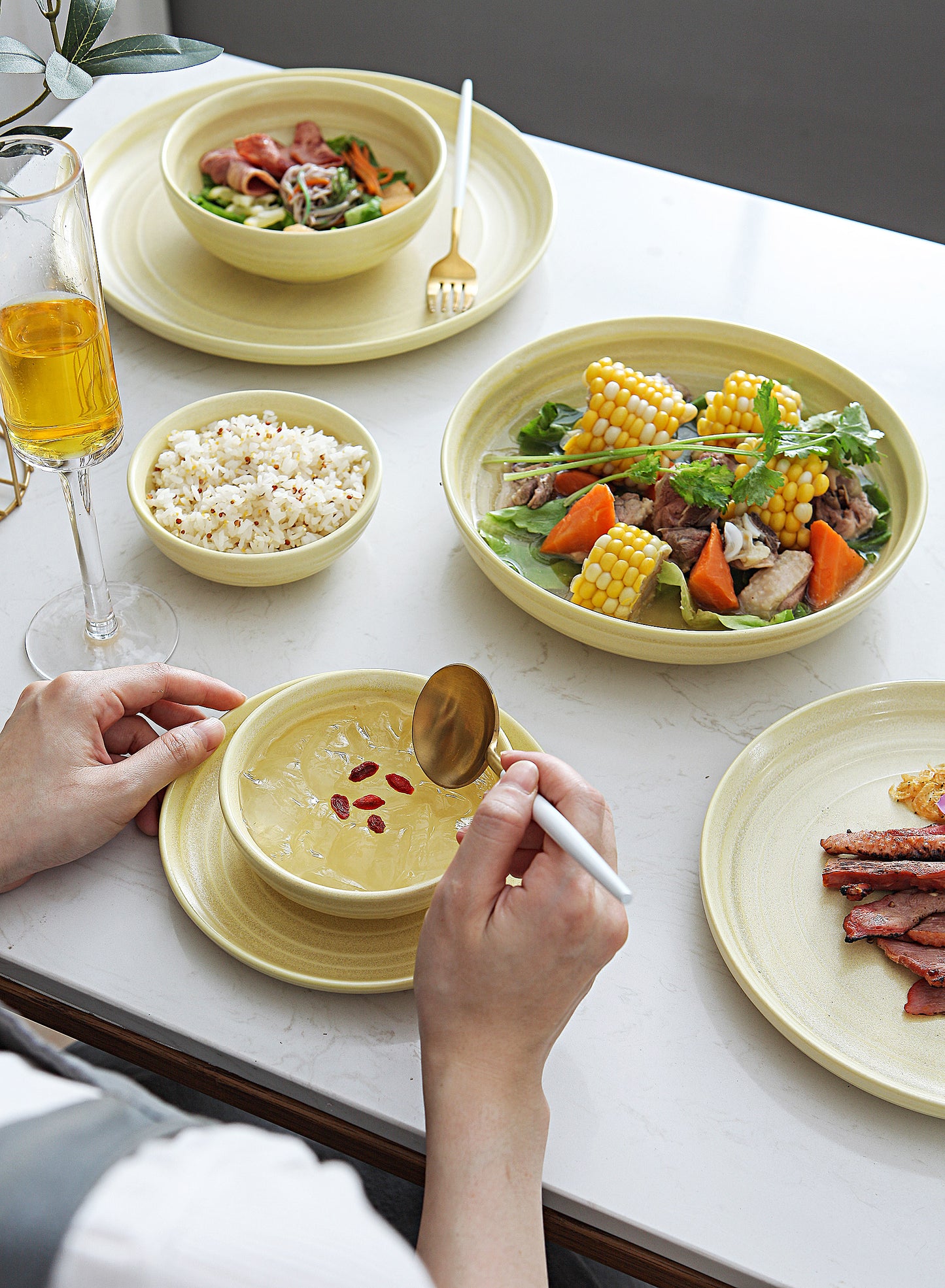 SHUER 28CM Dinner Ceramic Tableware Set Yellow, Suitable for Ramadan, Wedding Scenes